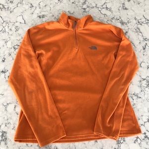 Women’s North Face Glacier 1/4 Zip.